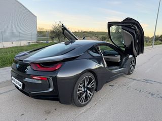 BMW i8 2015