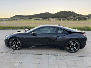 BMW i8 2015