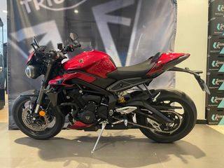 Triumph Street Triple 765 RS