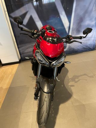 Triumph Street Triple 765 RS