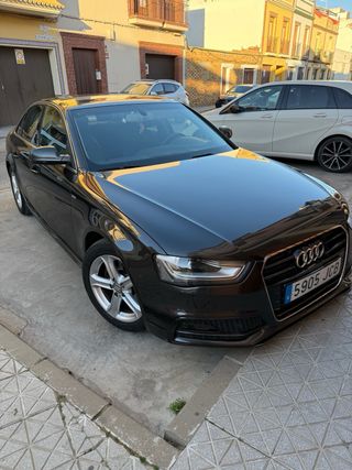 Audi A4 2015 s-line 2.0 con 150 cv automatico