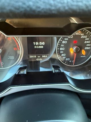 Audi A4 2015 s-line 2.0 con 150 cv automatico