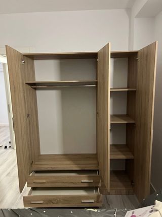 Armadi in legno a 2/3/4 ante Nuovi!!!