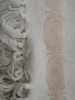 Coperta lana vintage beige e bianca