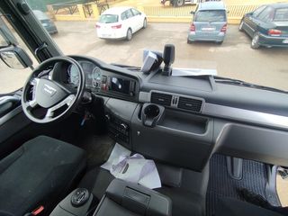 MAN TGM 18 290-CAMIONES GRUA