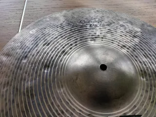 ** Zildjian Crash 18" K Custom Special Dry** Nuevo