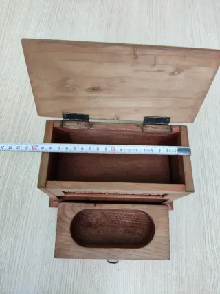 Joyero de madera pequeño
