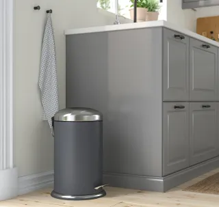 2 Cubos de Basura Metálicos Ikea (Gris y Blanco)
