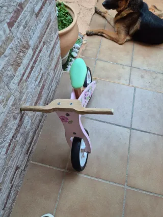 Bicicleta de madera para niñ@s