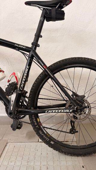 Mountain Bike Cannondale TALURNE