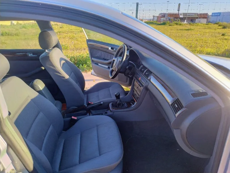 Audi A6 1999, foto 3