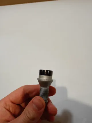 Tornillos Antirrobo McGard M14x1.5