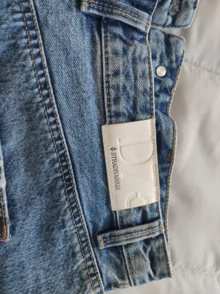 Shorts vaqueros Stradivarius Talla 42