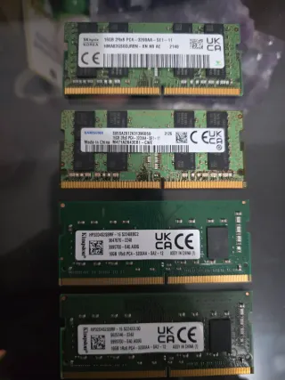4x Memorias RAM DDR4 16GB 3200MHz