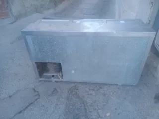 Nevera de acero inoxidable