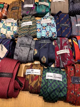 27 Cravatte Lusso Top Brand