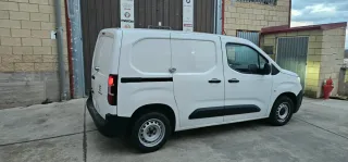 Peugeot Partner 2021