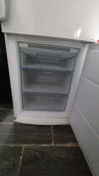 Frigorífico Combi Electrolux Blanco
