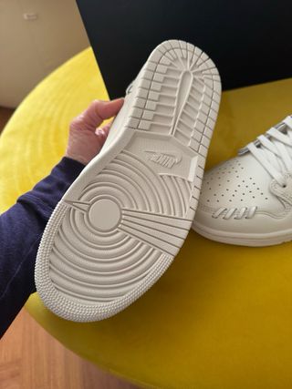 Nike Jordan 1 Low Edizione Limitata Oro Bianco