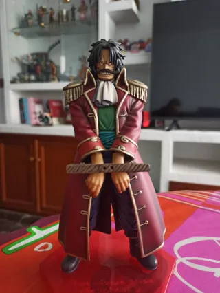 Figura Banpresto Gold D Roger - Figura One Piece
