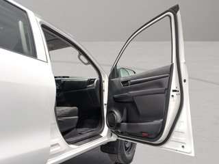 Toyota Hilux 2.4 D-4D Cabina Doble GX
