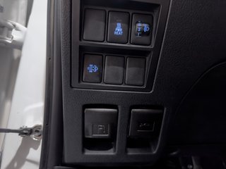 Toyota Hilux 2.4 D-4D Cabina Doble GX