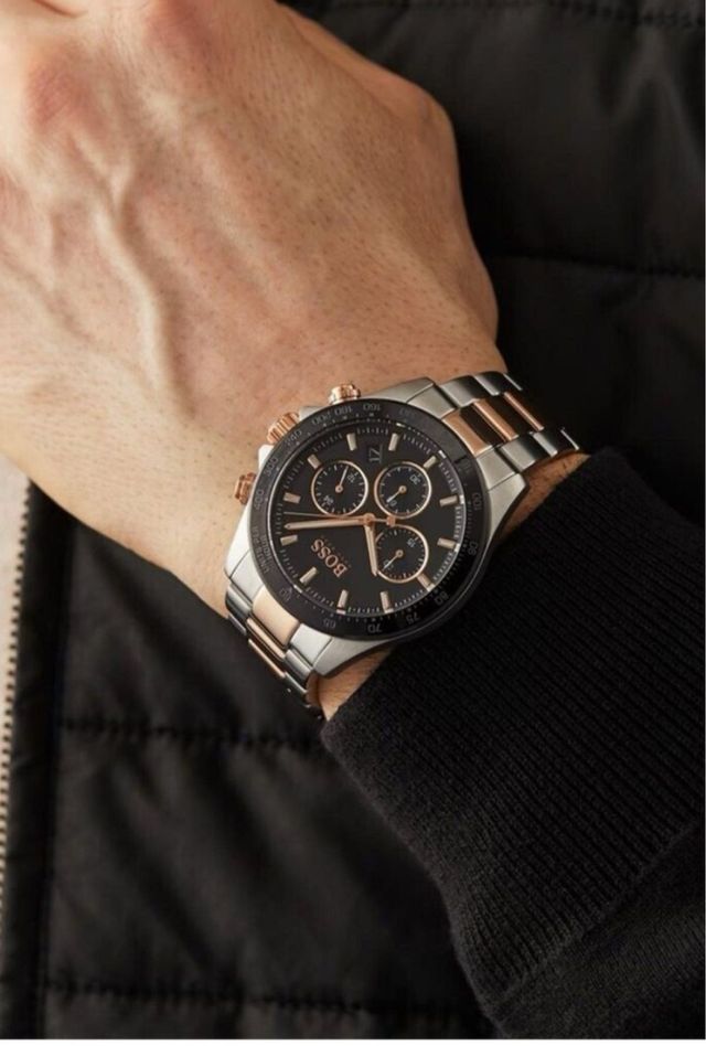 Reloj Boss Cronógrafo Negro y Dorado