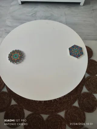 Mesa de centro redonda metal con almacenamiento