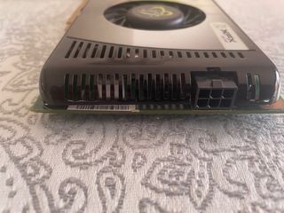 Tarjeta Gráfica XFX GeForce 9600GT