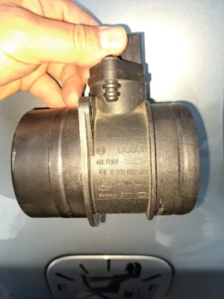 Caudalímetro Bosch 0 281 002 461 VAG 5 Pines