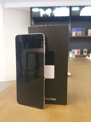 SAMSUNG Z FLIP 5 512GB MORADO