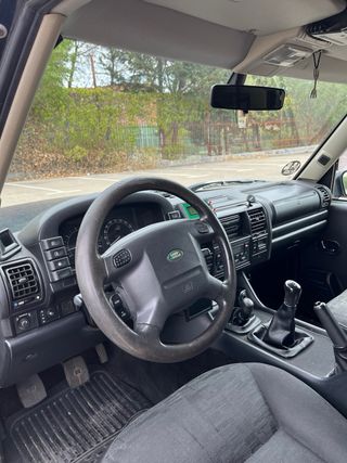 Land Rover Discovery 2003