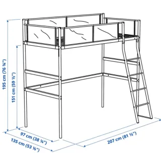 Cama alta con barrera protectora, modelo
