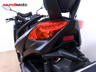 YAMAHA X-MAX 300 IRON MAX ABS