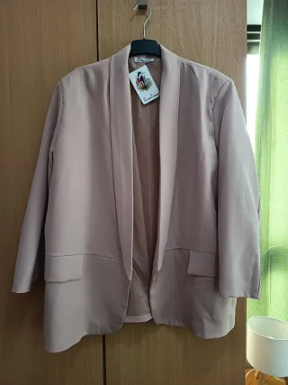 Blazer Dazna Talla 3XL Rosa Beige NUEVA.