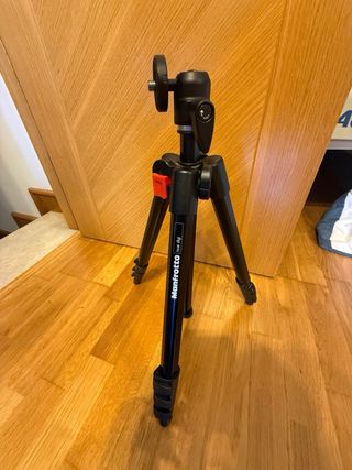 Trípode Manfrotto 724b