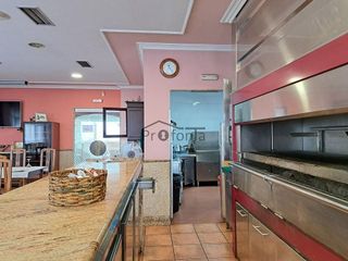 Local comercial en venta en Guitiriz