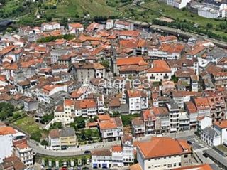 Terreno en venta en Betanzos