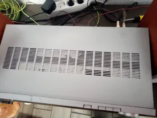 Amplificador y Sintonizador AKAI AM-U110 AT-K110