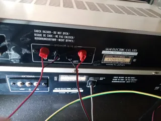 Amplificador y Sintonizador AKAI AM-U110 AT-K110