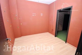 Local comercial en venta en Zona Piscinas en Burriana