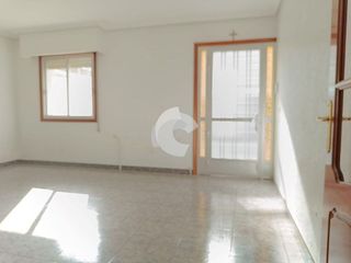 Chalet en venta en San Francisco en Ourense