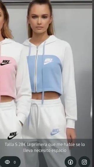 Conjunto Nike S Crop Top y Pantalón