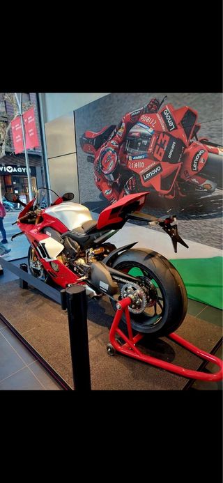 Ducati Panigale V4R