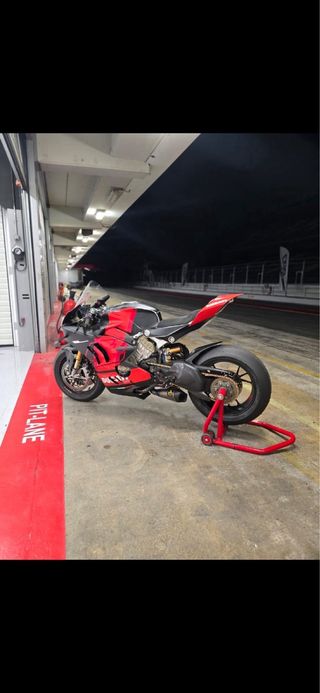 Ducati Panigale V4R