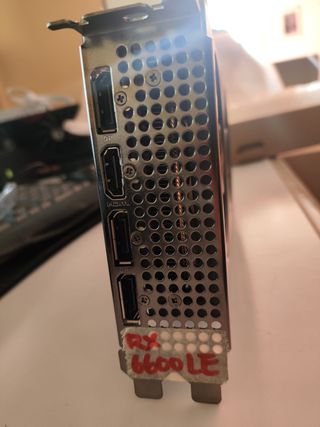 Tarjeta Gráfica AMD RX 6600 LE Nueva