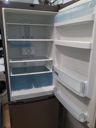 Nevera Daewoo plateada Garantía tranporte