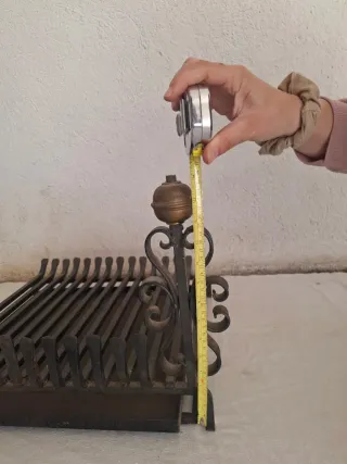 Parrilla para chimenea de hierro fundido