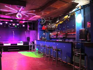 Local comercial en venta en San José en Zaragoza