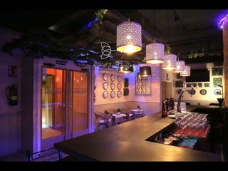 Local comercial en venta en San José en Zaragoza